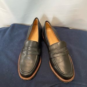 New Madewell Loafer Color Black  Size 6